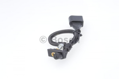 Senzor impulsuri arbore cotit AUDI A3; SKODA OCTAVIA II; VW GOLF PLUS, GOLF V, PASSAT, TOURAN 1.4/1.6 intre 2003-2010 [1]