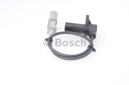 Senzor impulsuri arbore cotit potrivit AUDI A6, A8; VW TOUAREG 3.3D-4.2D 1994-2010 [3]