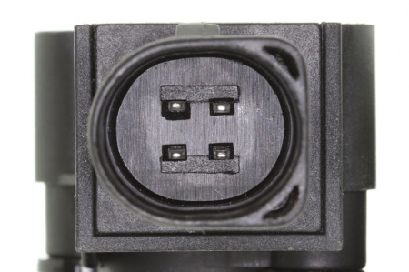 Senzor lumini xenon potrivit AUDI A3; SEAT ALTEA, LEON, TOLEDO III; SKODA OCTAVIA II, SUPERB II, YETI; VW GOLF PLUS V, GOLF V, GOLF VI, JETTA III, SCIROCCO III, TOURAN 02.03- [1]