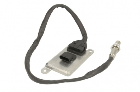 Senzor NOx potrivit MERCEDES ACCELO, ACTROS MP2 / MP3, ACTROS MP4 / MP5, ANTOS, ATEGO 2, AXOR 2, ECONIC, UNIMOG, ZETROS 471.943-OM936.916 dupa 2005 (inainte de catalizator) [1]