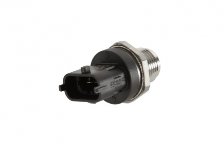 Piese Auto - Senzor presiune combustibil IVECO EUROCARGO I-III, MAGIRUS, DAILY IV, MASSIF; ALFA ROMEO 147, 156, 159, 166, BRERA, GIULIETTA, GT, MITO, SPIDER; CHEVROLET AVEO, MALIBU; FIAT 500, 500 C 1.3D-5.9D dupa 