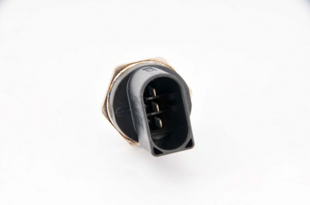 Senzor presiune combustibil MERCEDES A (W169), B (W245), C (CL203), C T-MODEL (S203), C T-MODEL (S204), C (W203), C (W204), CLC (CL203), CLK (A209), CLK (C209), CLS (C219), E (C207) 0.8D-4.0D dupa 200 [1]