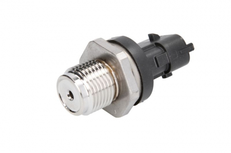 Piese Auto - Senzor presiune combustibil rampa VOLVO C30, C70 II, S40 II, S60 I, S80 II, V50, V70 II, V70 III, XC60, XC70, XC70 II, XC90 I 2.4D dupa 2002
