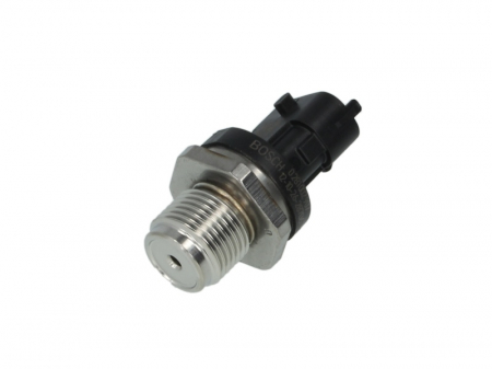 Piese Auto - Senzor presiune combustibil rampa VOLVO VM; VW VOLKSBUS; ALFA ROMEO 147, 156; FIAT DOBLO, DOBLO CARGO, MULTIPLA, PALIO, PUNTO, STILO, STRADA; LANCIA LYBRA; OPEL VIVARO A; RENAULT ESPACE IV 1.9D-7.1D d