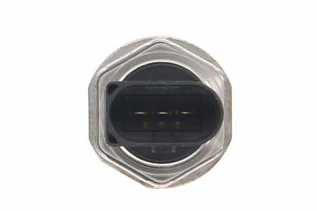 Senzor presiune combustibill potrivit MERCEDES C (W204), C T-MODEL (S204), E (W211), E T-MODEL (S211); AUDI A4 B7, Q7; HYUNDAI TERRACAN; KIA CARNIVAL II 2.1D/2.9D/3.0D 10.01- [1]