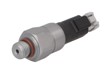 Electrica - Senzor presiune ulei (2 pin) potrivit CASE IH 120 2WD, 120 4WD, 130 2WD, 130 4WD, 140 2WD, 140 4WD, 155 2WD, 155 4WD, 175 2WD, 175 4WD, 190 2WD, 190 4WD, 115, 125, 130, 130 CVT, 130 CVX, 140, 140 CVT