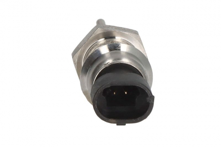 Senzor temperatura potrivit JOHN DEERE 100, 1570, 200, 250, 430, 4045, 5430, 650, 670, 6230 PREMIUM, 6330 PREMIUM, 6330 PREMIUM, 6430 PREMIUM, 6530 PREMIUM, 6534 PREMIUM, 6630 PREMIUM, 6830 PREMIUM [1]