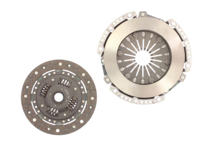 Piese Auto - Set ambreiaj (210mm) FORD MONDEO II 1.6/1.8 intre 1996-2000