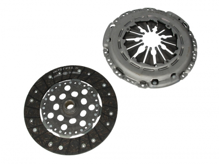 Ambreiaj - Set ambreiaj (228mm) VOLVO S40 I, V40; MITSUBISHI CARISMA, SPACE STAR 1.9D intre 2000-2006