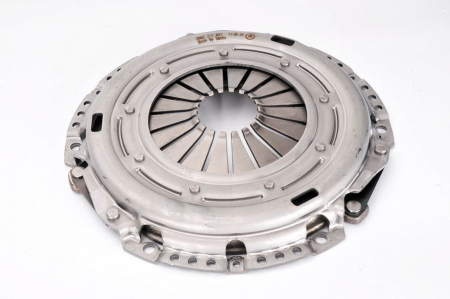 Set ambreiaj (240mm) AUDI A3, TT; FORD GALAXY; SEAT ALHAMBRA, LEON, TOLEDO II; SKODA OCTAVIA I; VW BORA, GOLF IV BEETLE, SHARAN 1.8-3.2 intre 1998-2010 [1]