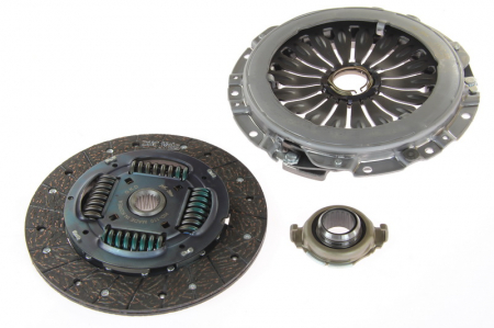 Set ambreiaj cu rulment (225mm) HYUNDAI COUPE, SANTA FÉ I 2.0D/2.4/2.7 intre 2001-2009 Set ambreiaj - Set ambreiaj cu rulment (225mm) HYUNDAI COUPE, SANTA FÉ I 2.0D/2.4/2.7 intre 2001-2009