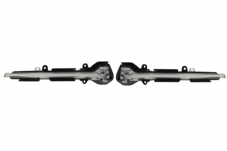 Semnalizator - Set de lampi indicatoare Dreapta/Stanga (galben, LED, dinamic; set; Versiunea WHITE) potrivit SEAT ARONA, IBIZA IV, IBIZA IV SC, IBIZA IV ST, IBIZA V, LEON, LEON SC 1.0-2.0D 03.08- 08.12-