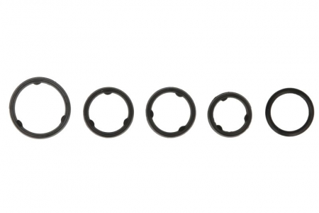 Piese Auto - Set garnituri radiator ulei potrivit CHRYSLER 200, 300C, PACIFICA, TOWN & COUNTRY, VOYAGER V; DODGE AVENGER, CHALLENGER, CHARGER, DURANGO, GRAND, JOURNEY; FIAT FREEMONT; JEEP CHEROKEE 3.2-3.6LPG 09.10