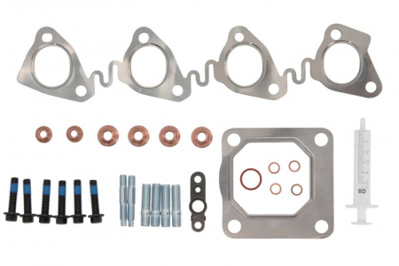 Set montaj esapament - Set montaj turbocompresor potrivit FORD FOCUS I, FOCUS I/KOMBI, TOURNEO CONNECT, TRANSIT CONNECT 1.8D 08.98-12.13