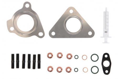 Set montaj esapament - Set montaj turbocompresor potrivit VOLVO S40 I, V40; MITSUBISHI CARISMA, SPACE STAR; NISSAN PRIMERA; RENAULT ESPACE IV, GRAND SCENIC II, LAGUNA II, MEGANE II, SCENIC II 1.9D 07.00-