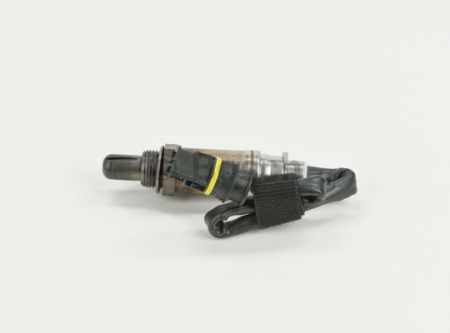 Sonda lambda (numar de fire 4, 320mm) BMW Seria 3 (E46), 5 (E39), 5 (E60), 5 (E61), 7 (E38), 7 (E65, E66, E67), 8 (E31), X3 (E83), X5 (E53), Z3 (E36), Z4 (E85), Z8 (E52) 2.0-5.4 intre 1994-2010 [2]