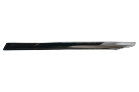 Elemente bara - Spoiler bara Fata Stanga (Inferior, crom) potrivit VOLVO XC60 II dupa 2023