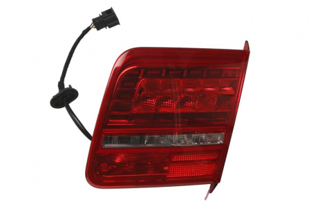 Stop Dreapta (partea interioara, LED)  AUDI A8 D3 10.02-07.10 Iluminat auto - Stop Dreapta (partea interioara, LED)  AUDI A8 D3 10.02-07.10