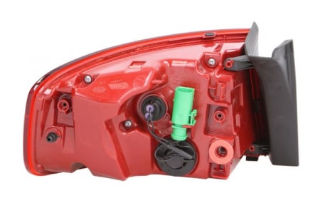 Stop lampa spate dreapta exterior pentru becuri/LED, culoare semnalizator alb, culoare sticla rosu, lumini marsalier AUDI A4 B8 Sedan intre 2011-2016 [1]