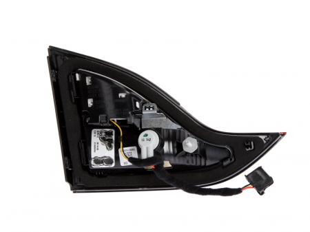 Stop lampa spate dreapta interior culoare sticla rosu OPEL ZAFIRA C intre 2011-2016 [1]