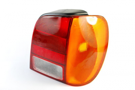Stopuri - Stop lampa spate Dreapta potrivit VW POLO, POLO III, POLO III CLASSIC 1.0-1.9D 1994-2002 (P21W/R5W)
