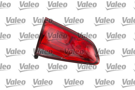 Stop lampa spate Stanga partea interioara, PW16W/WY21W, culoare sticla rosu, lampa mers inapoi potrivit VW GOLF VII Hatchback 2012-2017 [1]