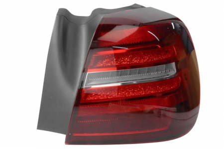 Stopuri - Stop spate dreapta potrivit MERCEDES GLA X156 2013-2019 (exterior, LED)