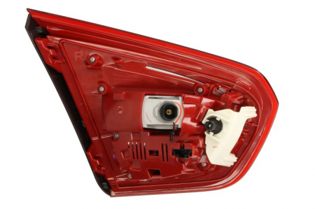 Stop spate Dreapta (partea interioara, LED) potrivit MERCEDES GLA (X156) 12.13- [1]