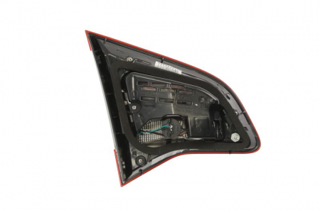 Stop spate Dreapta (partea interioara, LED) potrivit OPEL MERIVA B 06.10-03.17 [1]