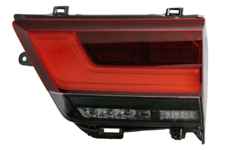 Stopuri - Stop spate Dreapta (partea interioara, LED) potrivit TOYOTA LAND CRUISER 300 J3 dupa 2021