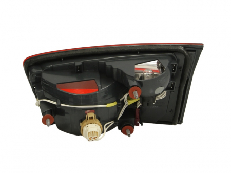 Stop spate Stanga (partea interioara, LED) potrivit BMW 5 (F10), 5 (F11) 06.09-02.17 [1]