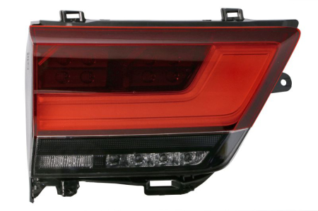 Stopuri - Stop spate Stanga (partea interioara, LED) potrivit TOYOTA LAND CRUISER 300 J3 dupa 2021