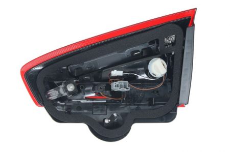 Stop stanga partea interioara, LED potrivit FORD MONDEO IV 1.6-2.5 03.07-01.15 [1]