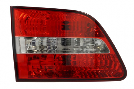 Iluminat auto - Stop Stanga (partea interioara) potrivit FIAT STILO 10.01-08.08