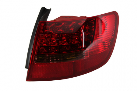 Iluminat auto - Stop tripla lampa spate dreapta ( exterior ) AUDI A6 COMBI 2004-2008
