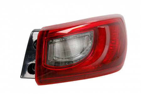 Stopuri - Stop tripla lampa spate dreapta ( exterior , LED, Semnalizator alb, culoare sticla: rosu) MAZDA CX-3 OFF-ROAD dupa 2015