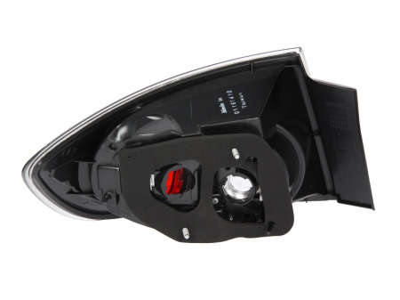 Stop tripla lampa spate dreapta ( exterior , Semnalizator alb, culoare sticla negru) MAZDA 3 LIMUZINA 2003-2006 [1]