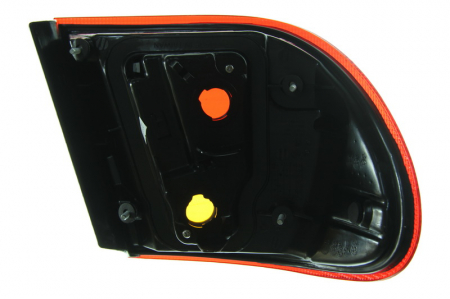 Stopuri - Stop tripla lampa spate dreapta ( exterior , semnalizator alb, culoare sticla: rosu) NISSAN ALMERA LIMUZINA 2000-2007
