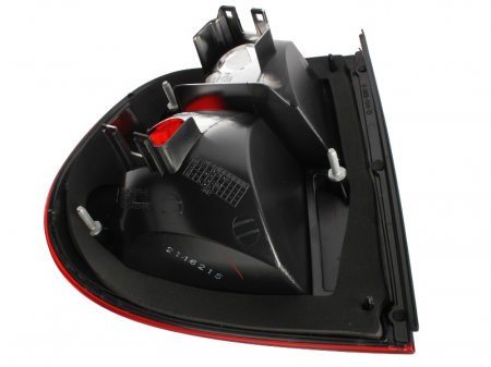Stop tripla lampa spate dreapta ( exterior , Semnalizator alb, culoare sticla: rosu) SEAT CORDOBA LIMUZINA 1999-2002 [1]
