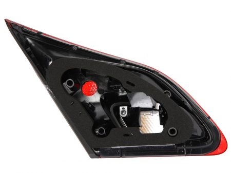 Stop tripla lampa spate dreapta (interior, culoare sticla fumuriu) OPEL ASTRA 5 usi 2012-2015 [1]