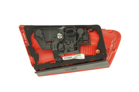 Stop tripla lampa spate dreapta (interior, culoare sticla: rosu) AUDI A6 LIMUZINA 2010-2015 [1]