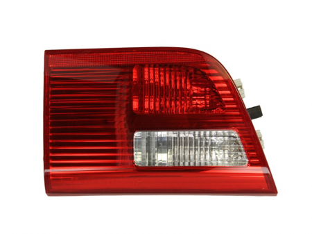 Stopuri - Stop tripla lampa spate dreapta (interior, culoare sticla: rosu) BMW X5 2003-2006