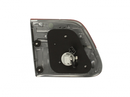 Stop tripla lampa spate dreapta (interior, culoare sticla: rosu, lumini mers inapoi) TOYOTA AVENSIS COMBI dupa 2012-2015 [1]