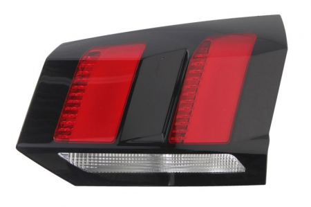 Stopuri - Stop tripla lampa spate dreapta (interior, LED) PEUGEOT 5008 dupa 2017