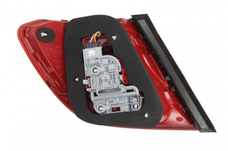 Stop tripla lampa spate dreapta (LED, Semnalizator alb, culoare sticla: rosu) MERCEDES Clasa C COMBI 2011-2013 [1]
