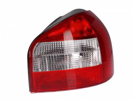 Stopuri - Stop tripla lampa spate dreapta (Semnalizator alb, culoare sticla: rosu) AUDI A3 HATCHBACK 1996-1999