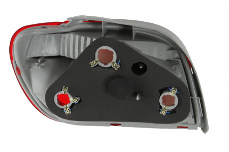 Stopuri - Stop tripla lampa spate dreapta (Semnalizator alb, culoare sticla: rosu) TOYOTA YARIS HATCHBACK 1999-2005