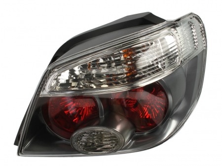 Stopuri - Stop tripla lampa spate dreapta (Semnalizator fumuriu, culoare sticla negru) MITSUBISHI OUTLANDER OFF-ROAD 2002-2006