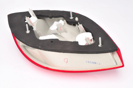 Stop tripla lampa spate dreapta (Semnalizator portocaliu, culoare sticla: rosu) FORD KA HATCHBACK 1996-2008 [2]