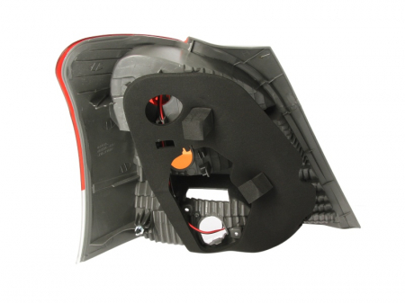 Stop tripla lampa spate dreapta (Semnalizator portocaliu, culoare sticla: rosu) TOYOTA YARIS HATCHBACK 2005-2010 [1]